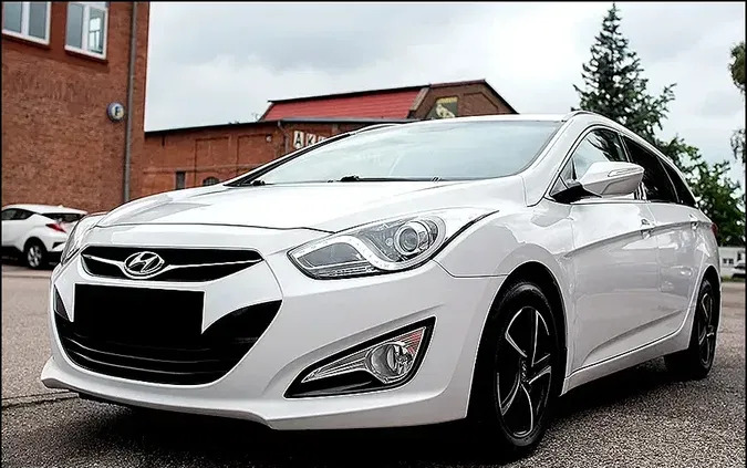 hyundai Hyundai i40 cena 36999 przebieg: 218000, rok produkcji 2013 z Elbląg